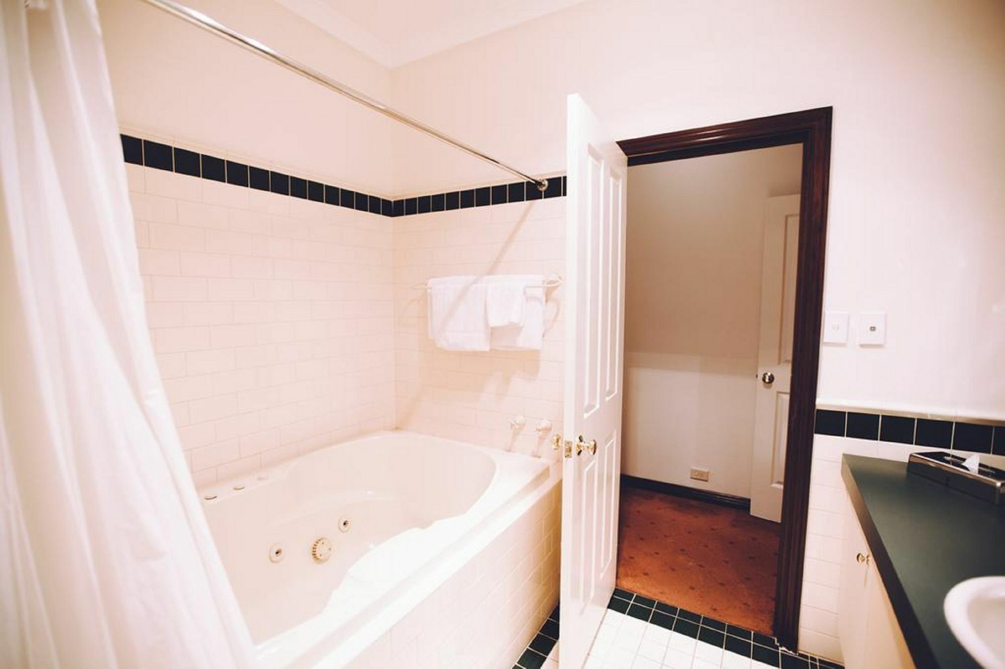 มาร์กาเร็ต ริเวอร์ รีสอร์ต Aparthotel Margaret River ภายนอก รูปภาพ